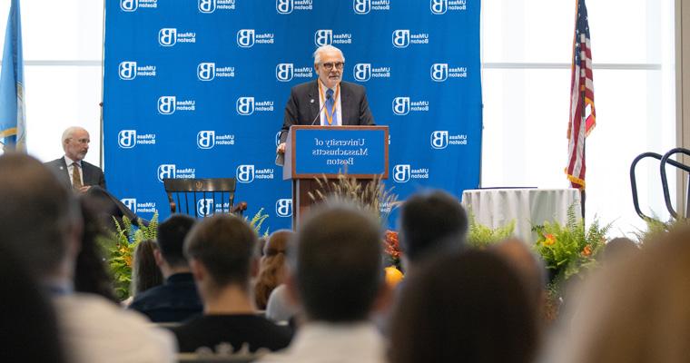 Chancellor speaks at Convocation 